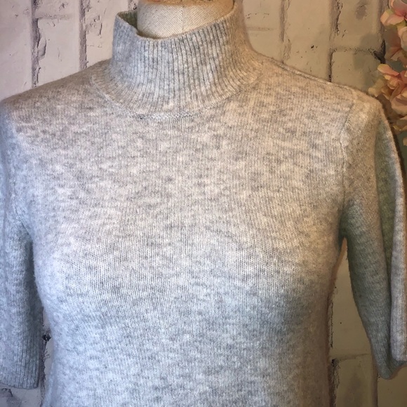 Adrienne Vittadini gray wool blend turtleneck - Picture 2 of 6